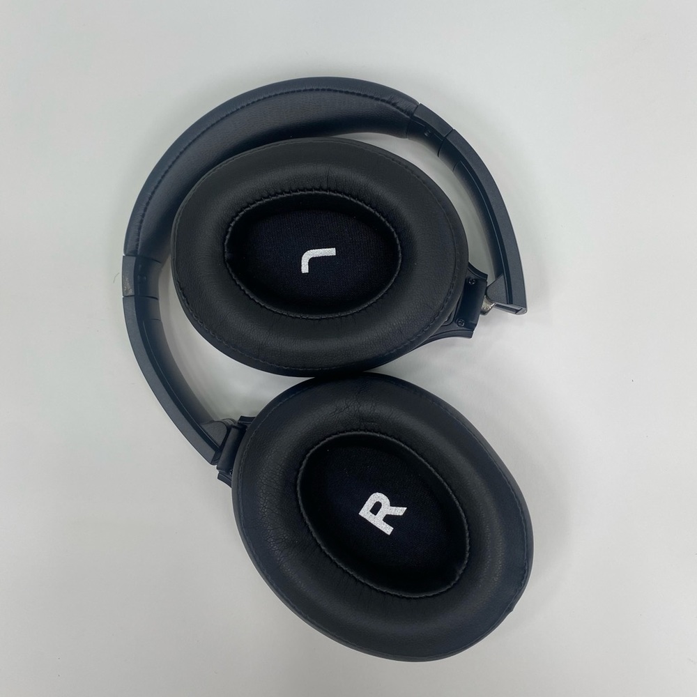 SVN Sound by Steve Aoki Color Changing Neon 100 Bluetooth Headphones - Picture 7 of 10